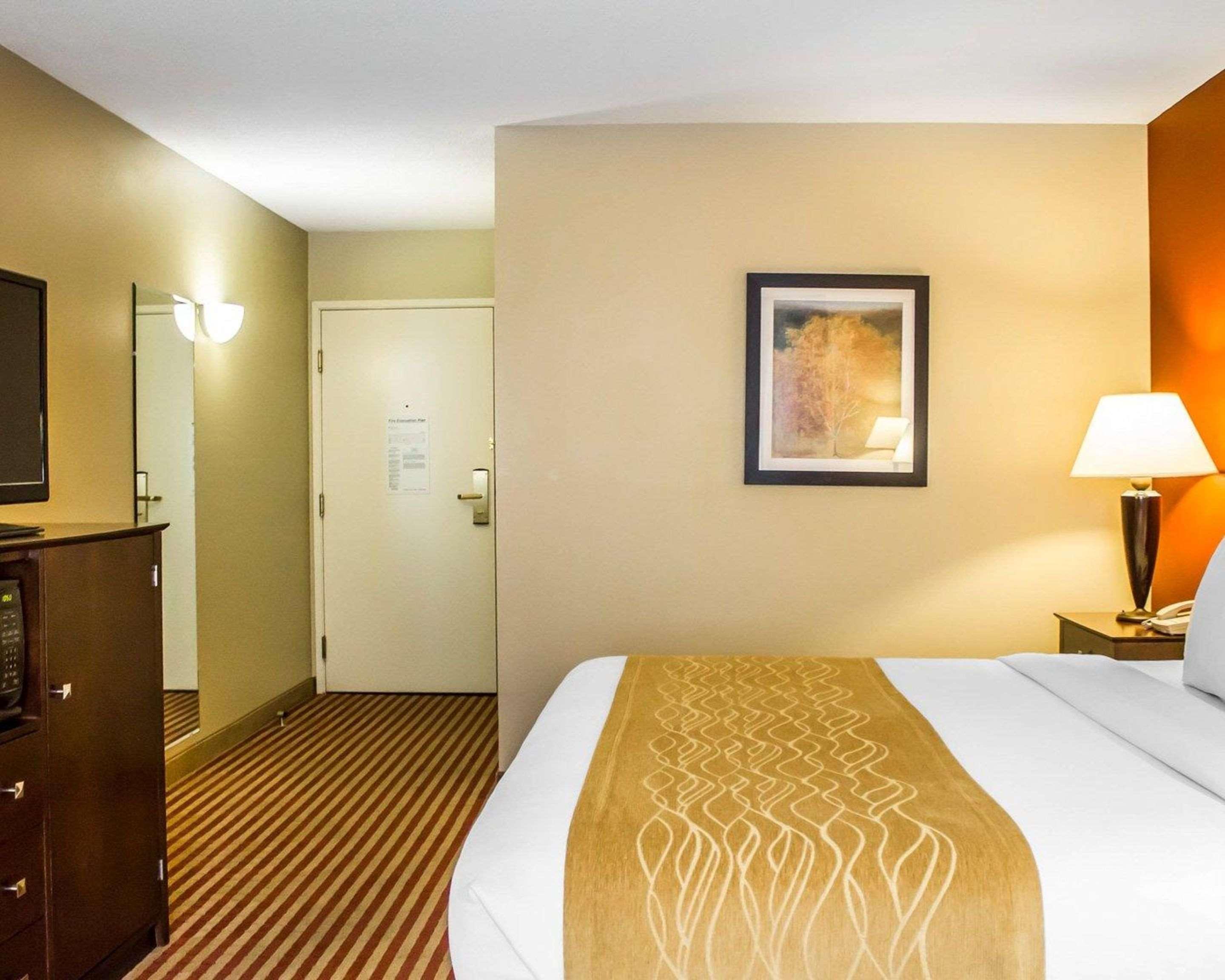 Comfort Inn & Suites Dayville Extérieur photo
