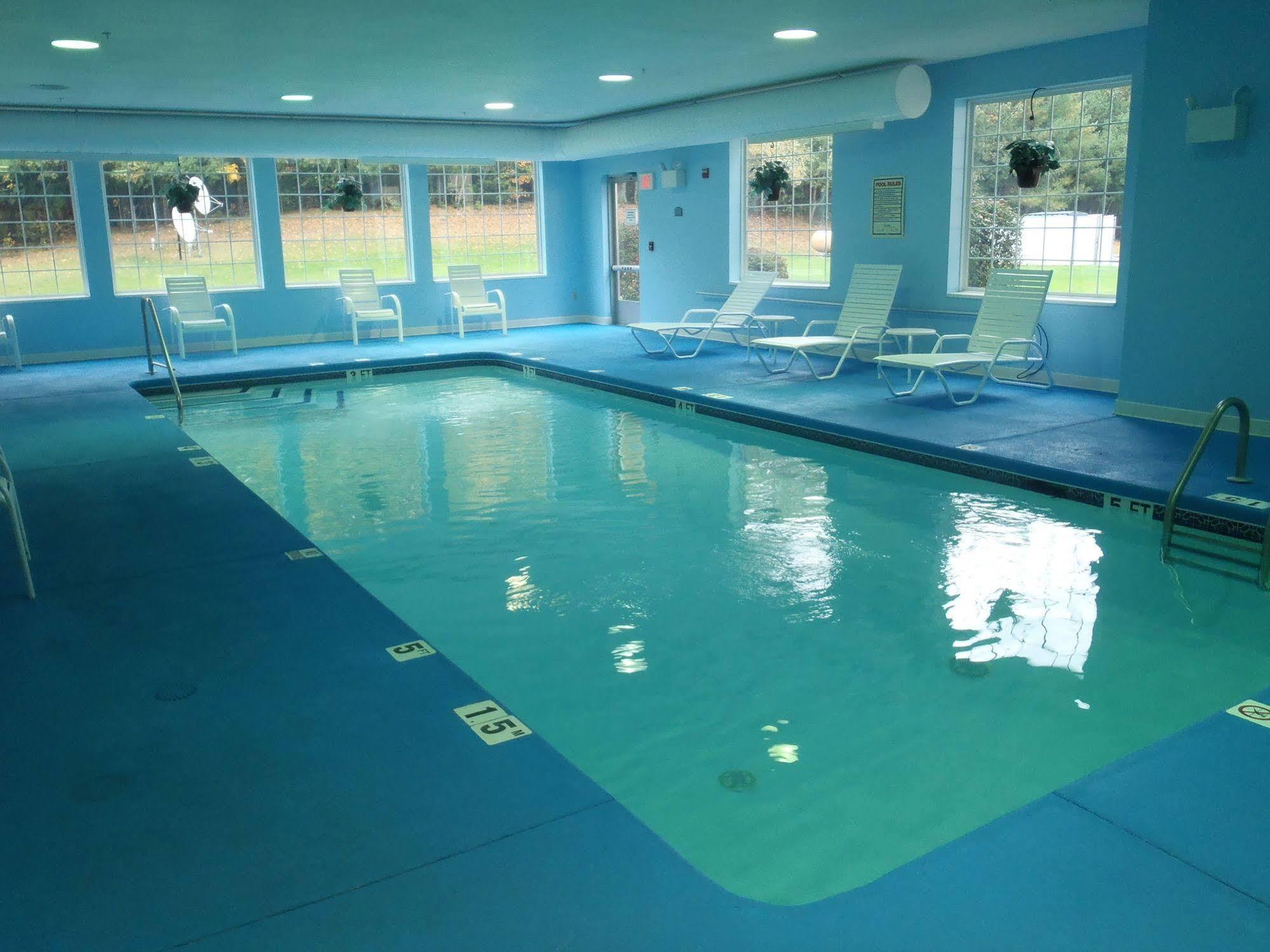 Comfort Inn & Suites Dayville Extérieur photo